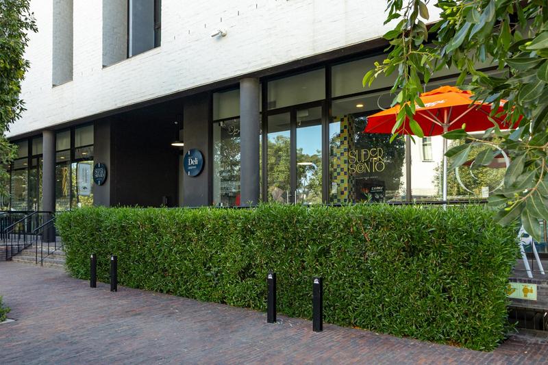 3 Bedroom Property for Sale in Devonbosch Precinct Western Cape